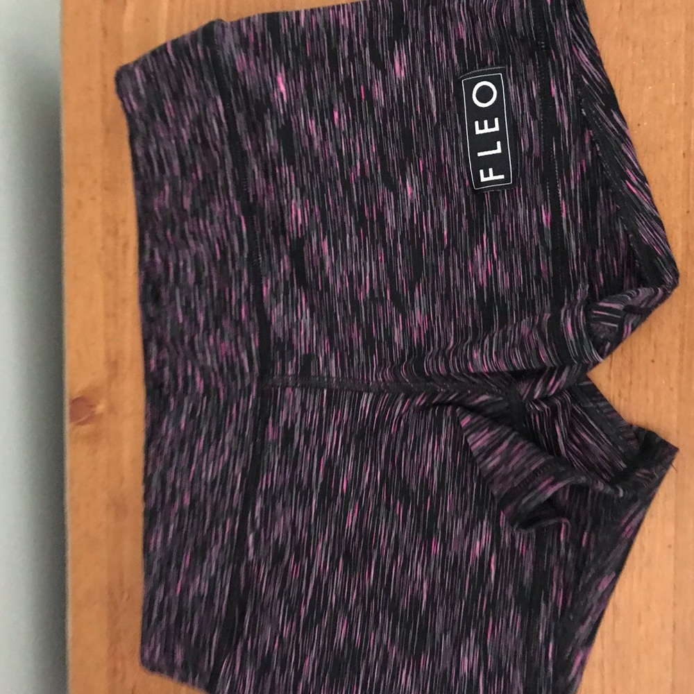 Fleo booty shorts